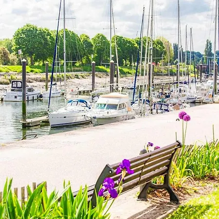Hotell Maison De 3 Avec Jardin Clos Et Wifi A A 8 Km De La Arrest
