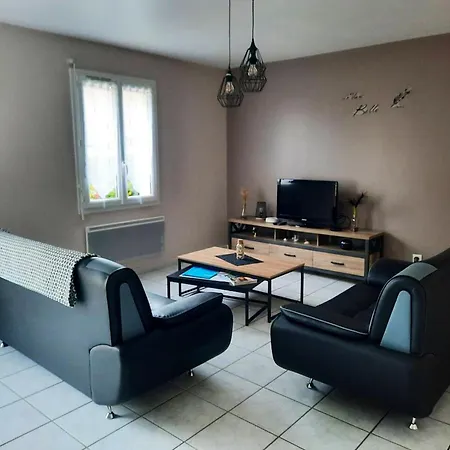 Maison De 3 Avec Jardin Clos Et Wifi A A 8 Km De La 3*